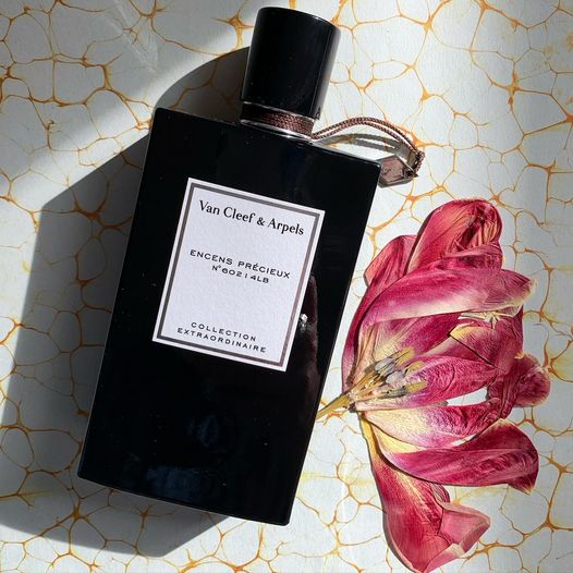 Van Cleef and Arpels 梵克雅宝 Encens Precieux 2ml 0.06 oz 官方香水小样香水测试仪 Van Cleef and Arpels 梵克雅宝 Encens Precieux 2ml 0.06 oz 官方香水小样香水测试仪