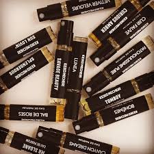 Keiko Mecheri 香根草丝绒 2.0ml 0.068 us fl.盎司。 Oficiální vzorek parfému, Keiko Mecheri 香根草丝绒 2.0ml 0.068 us fl.盎司。 Keiko Mecheri 香根草丝绒 2.0ml 0.068 us fl.盎司。 oficjalna próbka 香水,Keiko Mecheri 香根草丝绒 2.0ml 0.068 us fl.盎司。 официальный образец духов, Keiko Mec