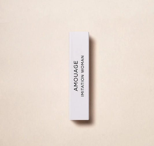 体验 Amouage Imitation Woman 的奢华香氛，不妨试试这款 2ml（0.06 盎司）的官方试用装。这款香水由知名香水品牌 Amouage 倾情打造，散发着优雅精致的气息。非常适合在购买正装香水前试用，或随时补充。